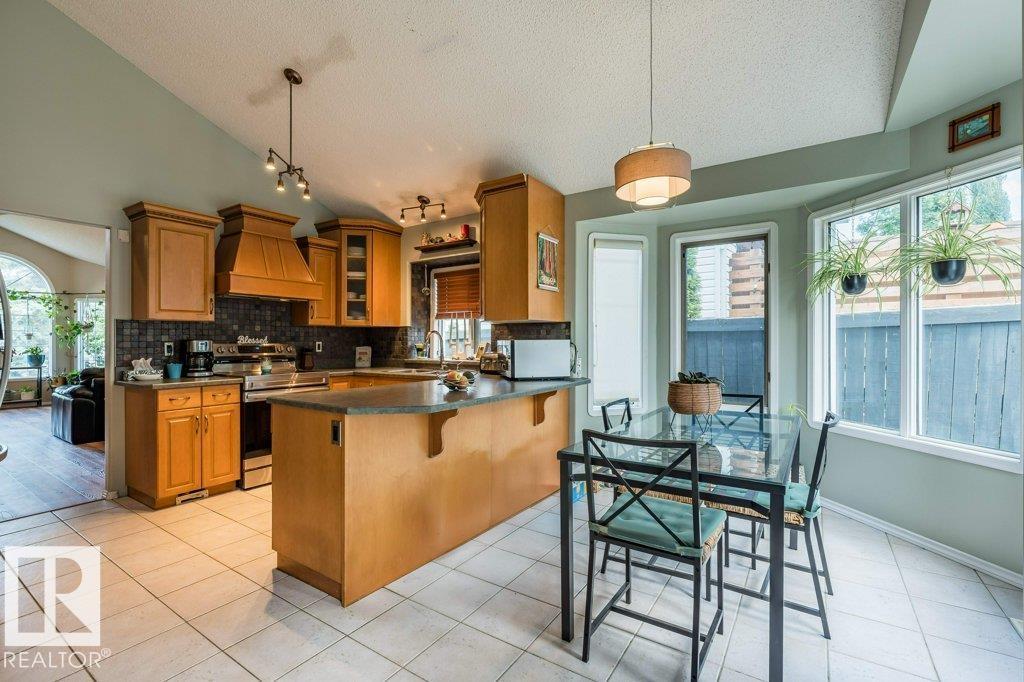 4705 43 St Property Photo 21