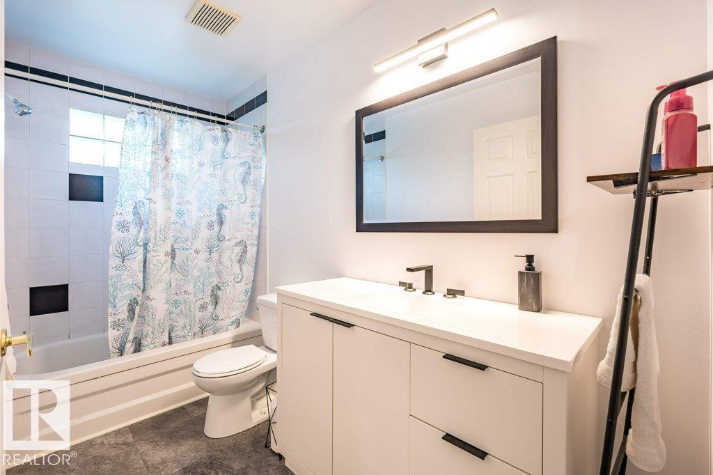 4705 43 St Property Photo 30