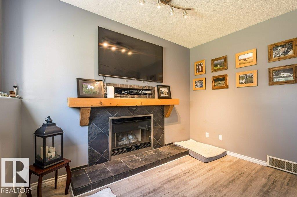 4705 43 St Property Photo 41