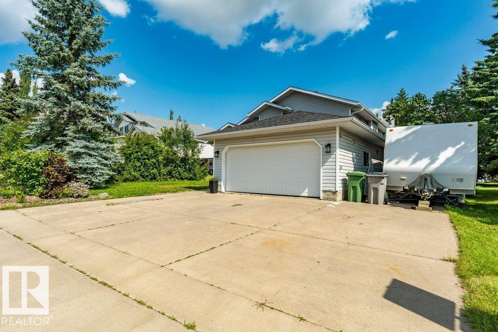 4705 43 St Property Photo 49