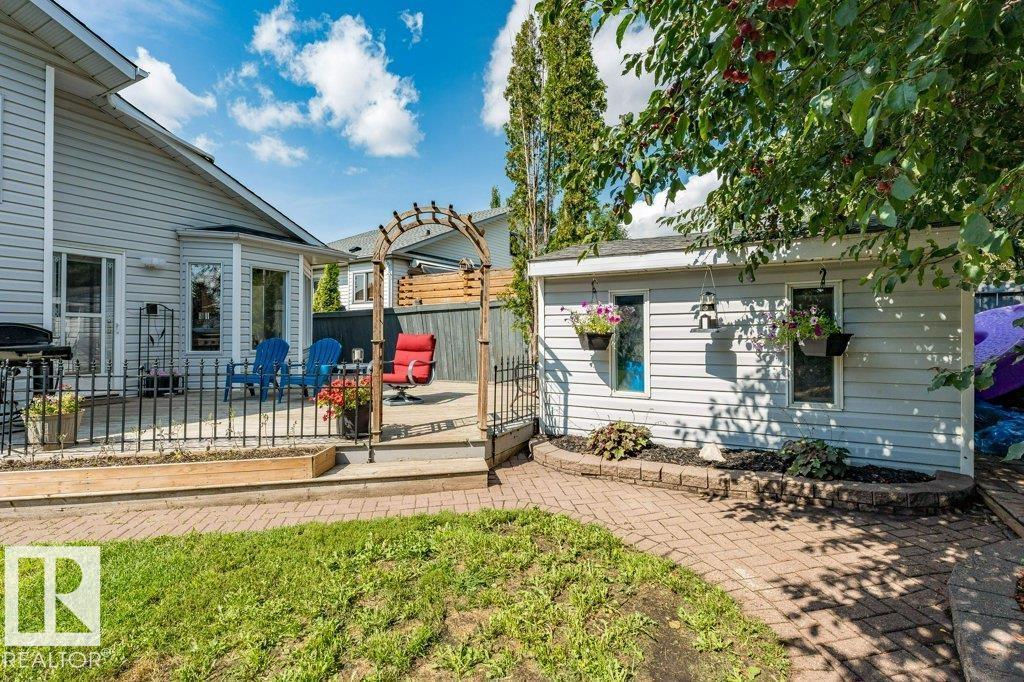 4705 43 St Property Photo 55
