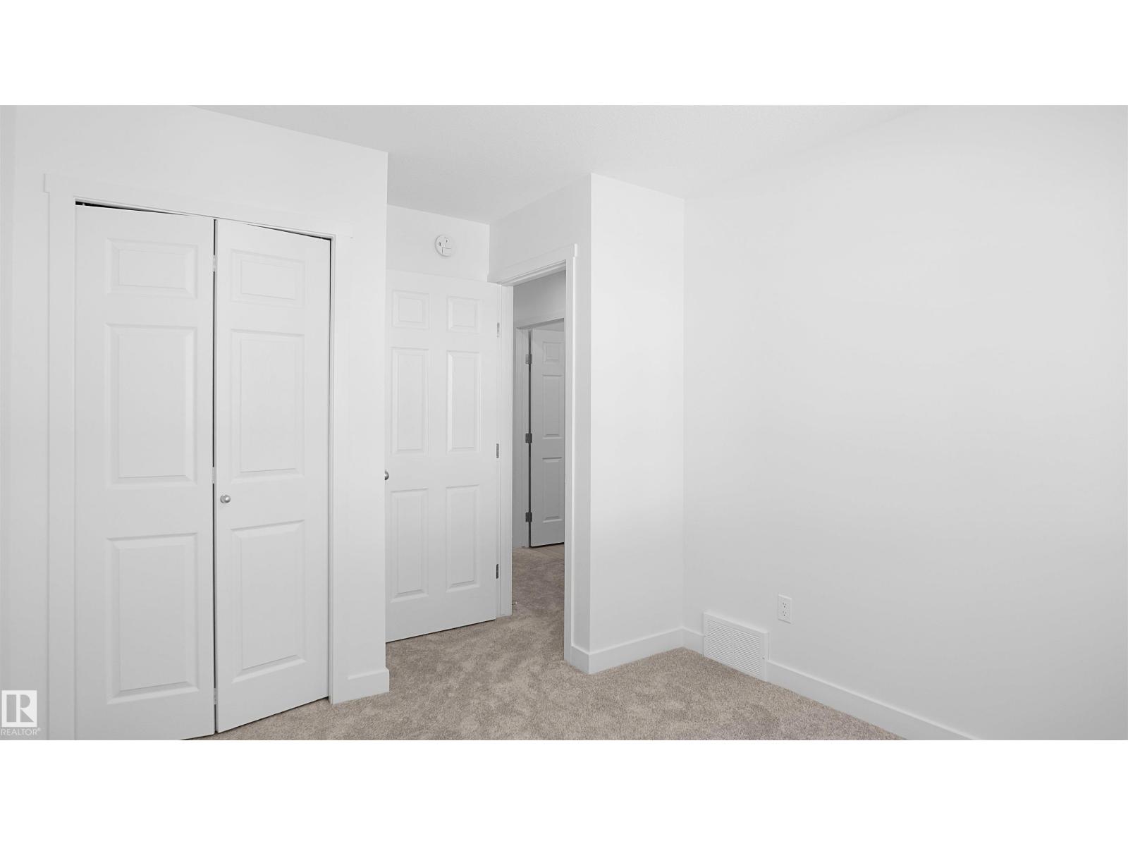 110 Juniper Wd Property Photo 20