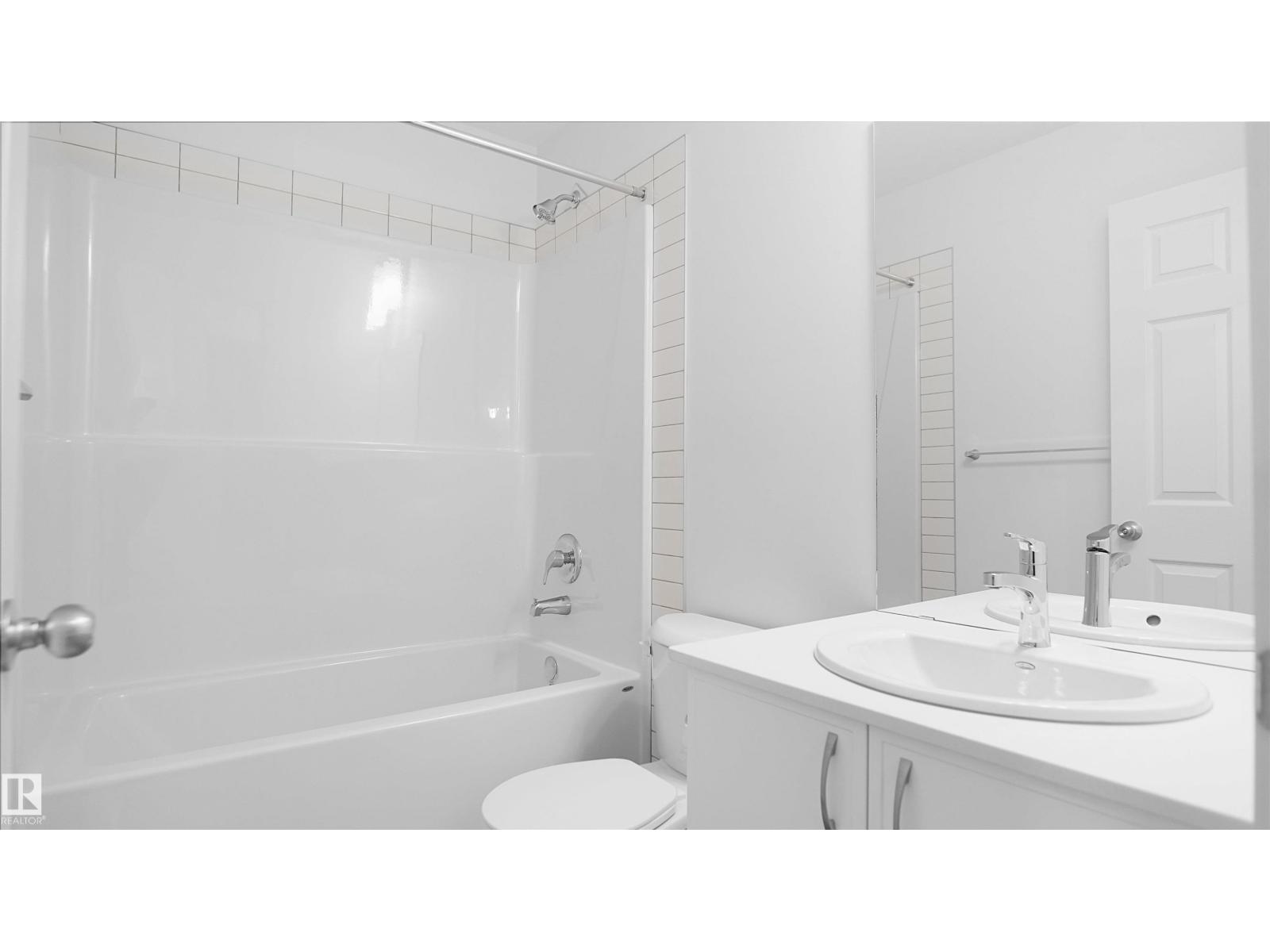 110 Juniper Wd Property Photo 24