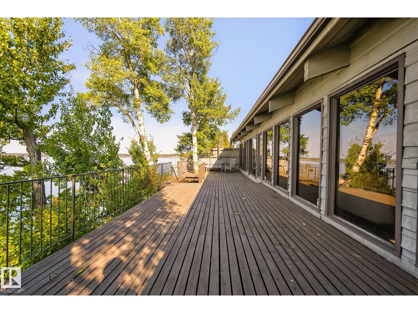 139 Silver Beach Rd Property Photo 40