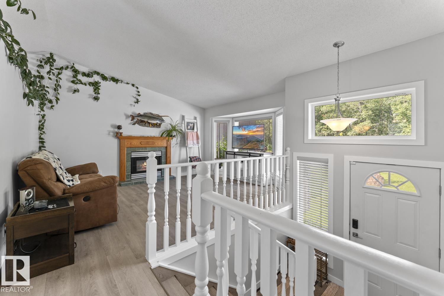 1004 12 St Property Photo 2