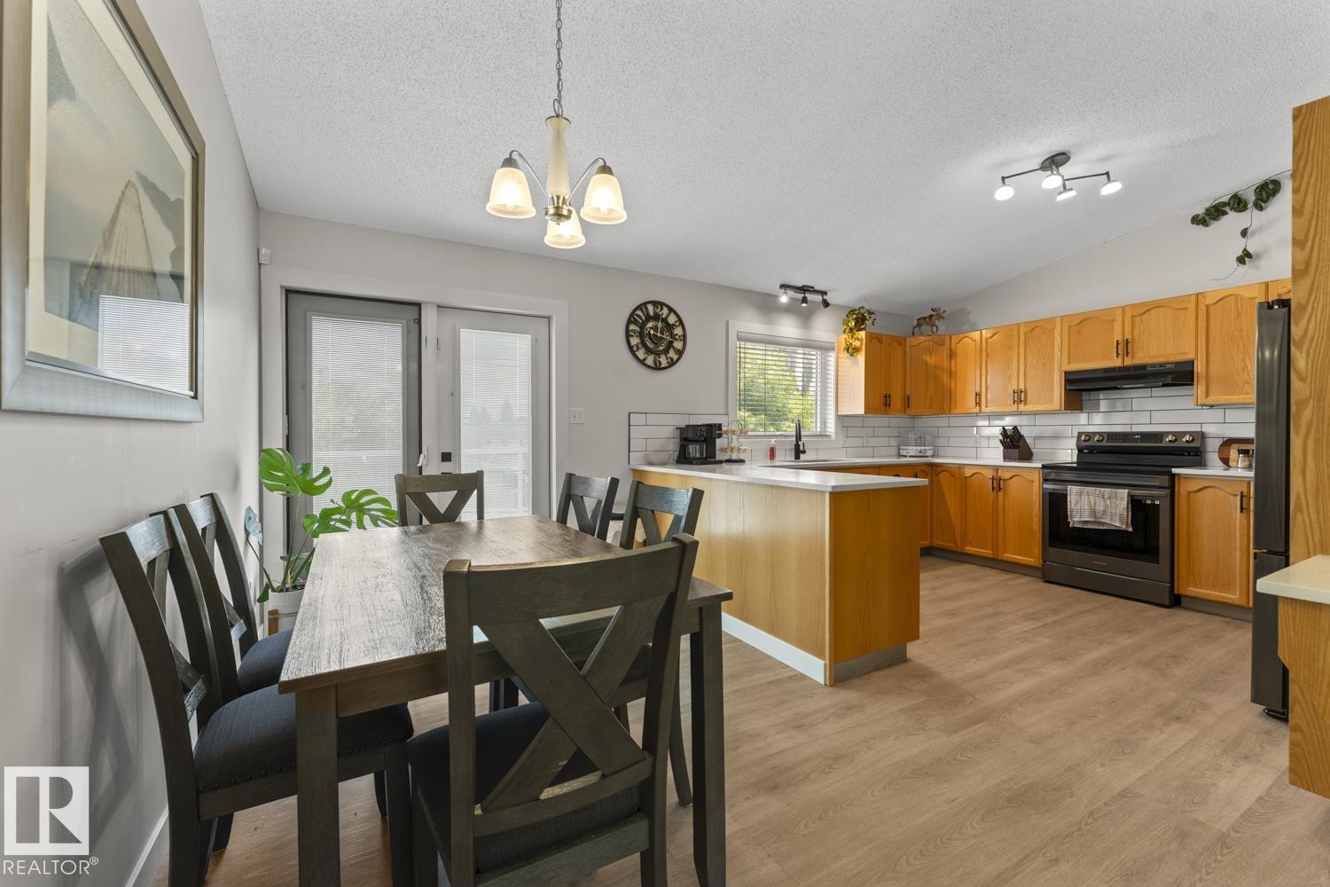 1004 12 St Property Photo 11