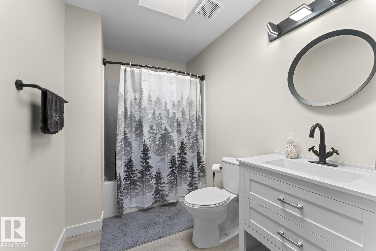 1004 12 St Property Photo 15
