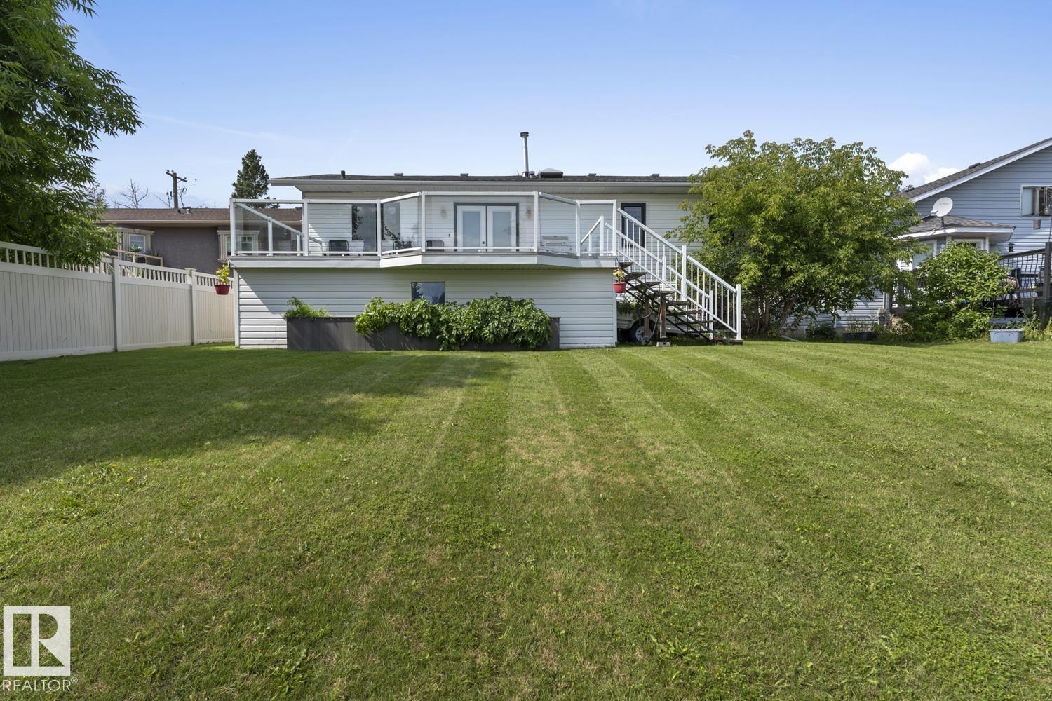 1004 12 St Property Photo 27