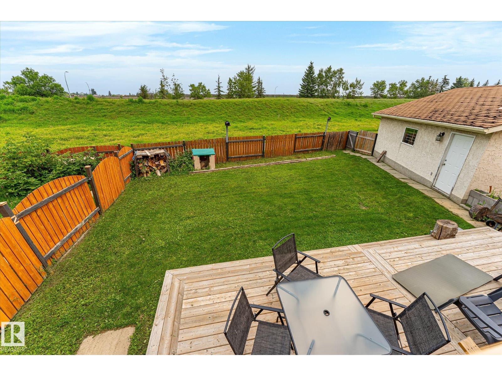 12435 46 St Nw Property Photo 26