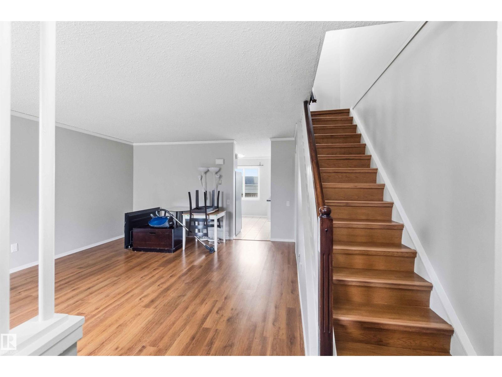 7963 178 St Nw Property Photo 9