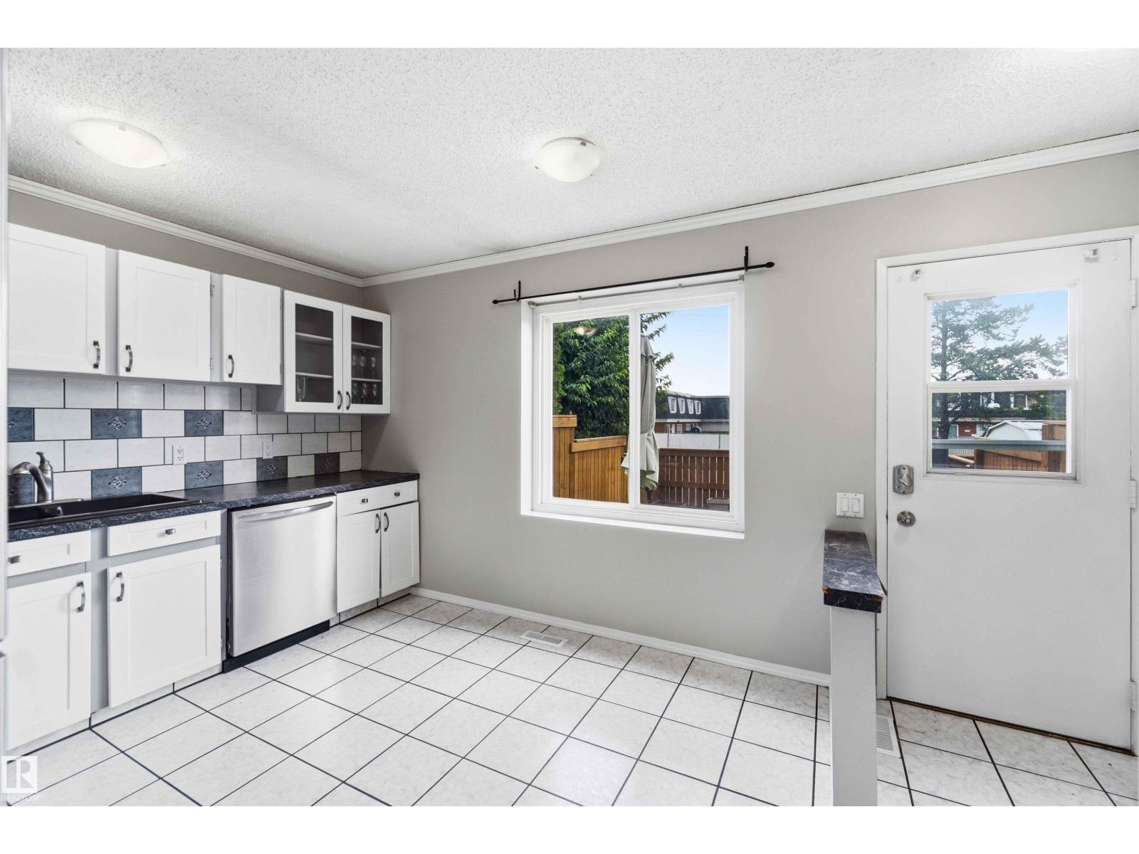 7963 178 St Nw Property Photo 11