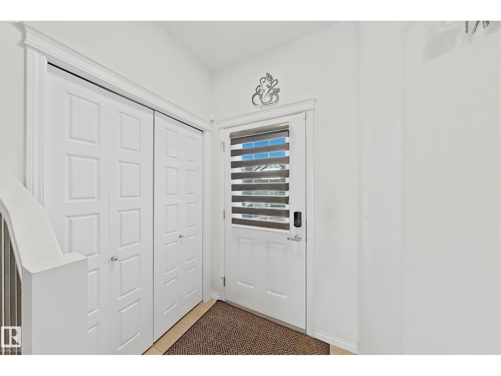 1231 Watt Dr Sw Property Photo 3