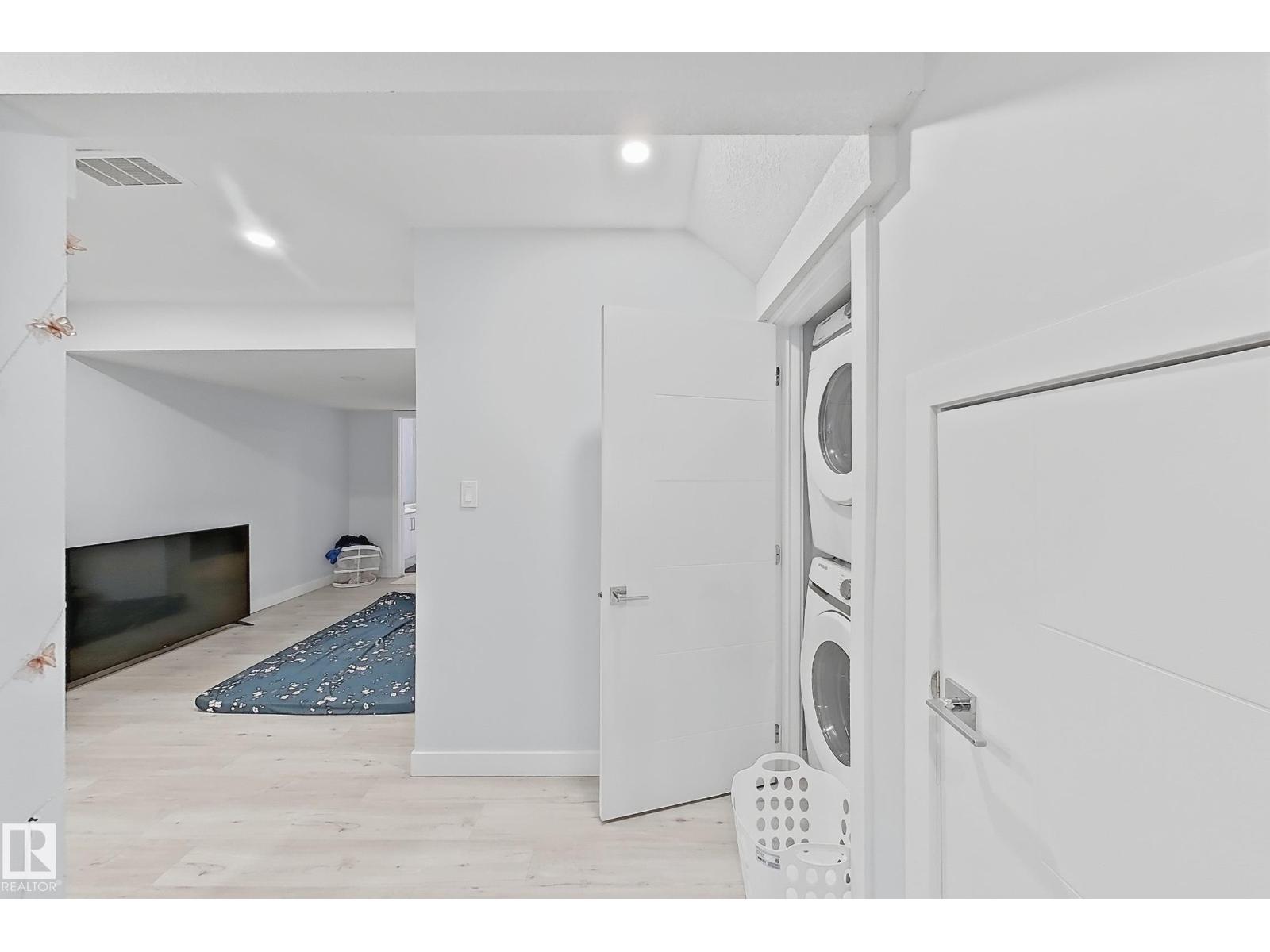 1231 Watt Dr Sw Property Photo 28