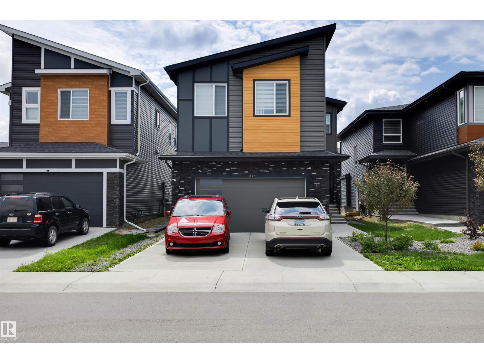 6907 173 Av Nw Property Photo 1