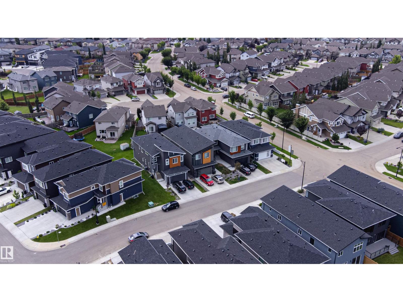 6907 173 Av Nw Property Photo 5