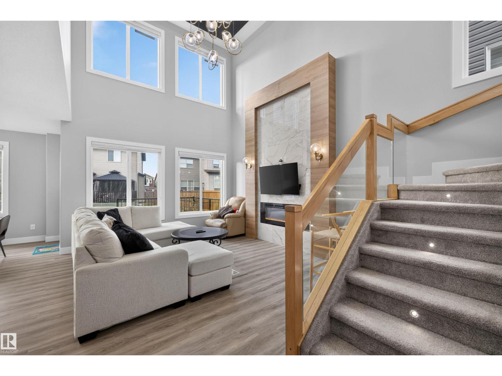 6907 173 Av Nw Property Photo 8