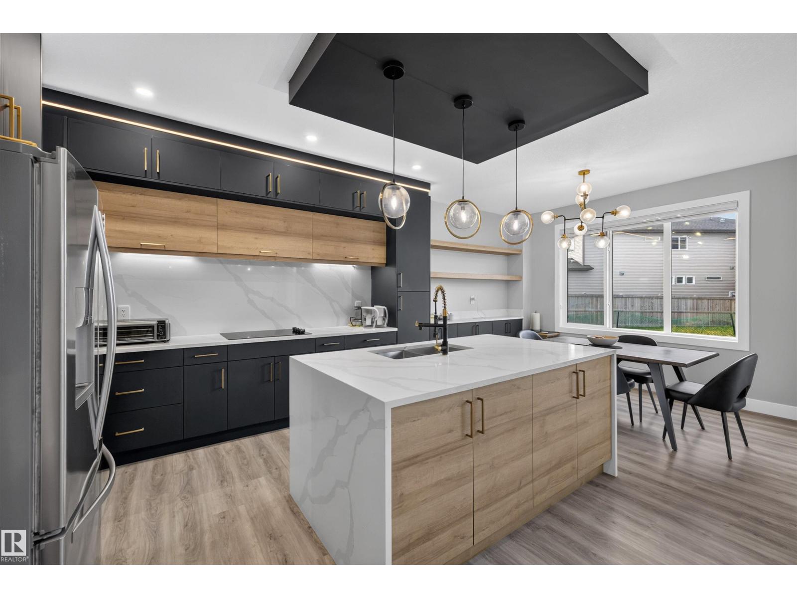 6907 173 Av Nw Property Photo 10