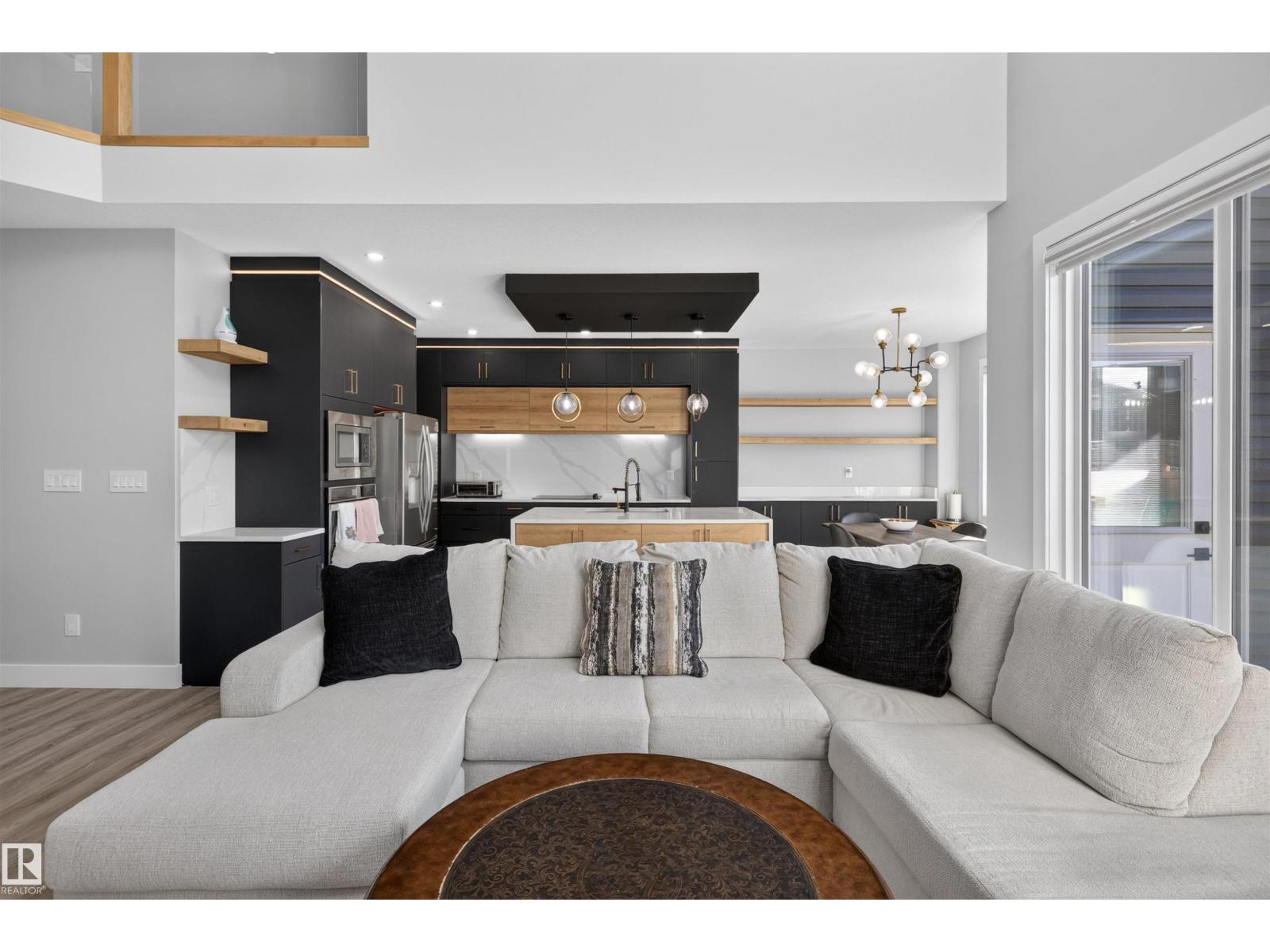 6907 173 Av Nw Property Photo 18