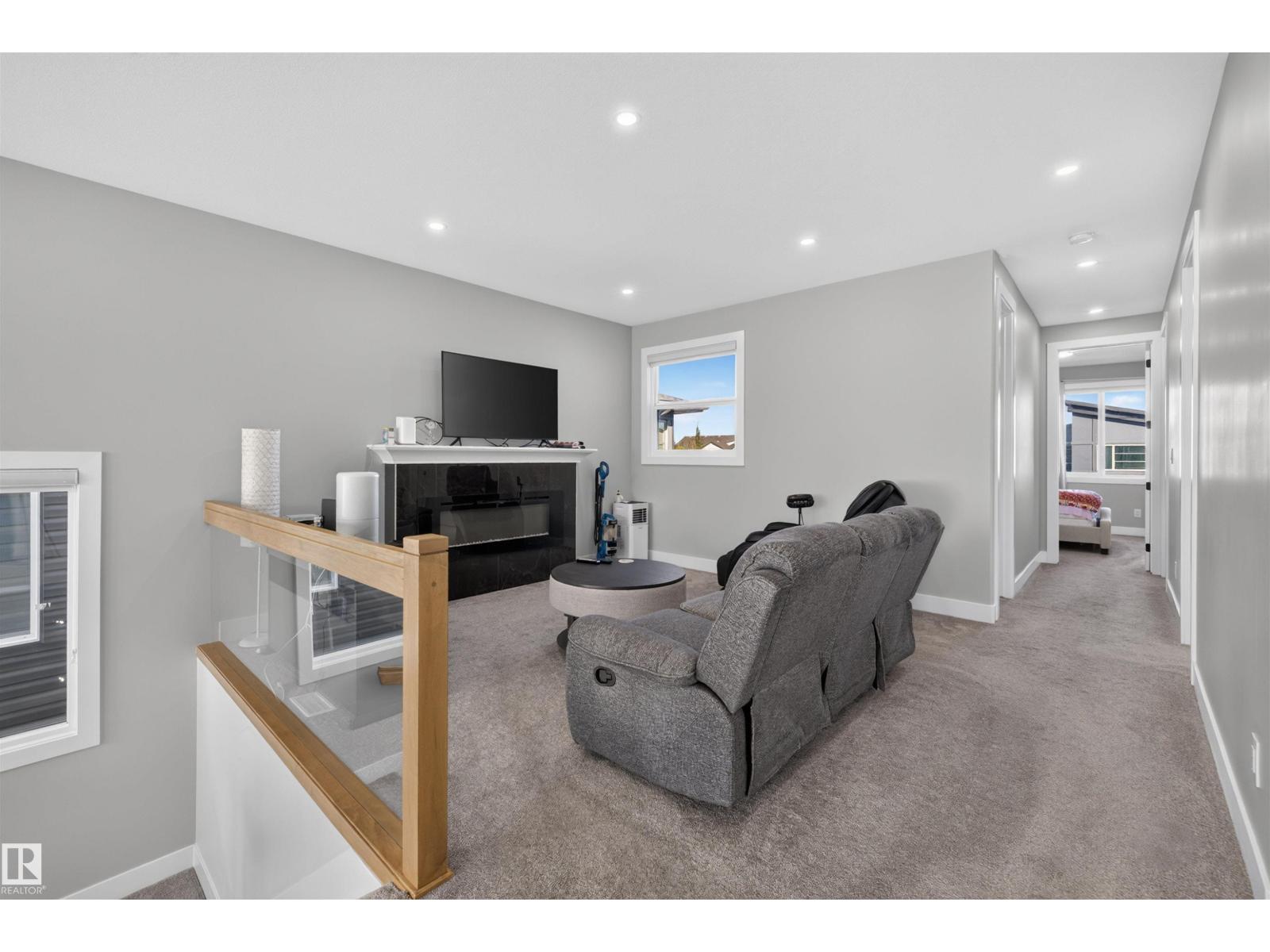 6907 173 Av Nw Property Photo 22
