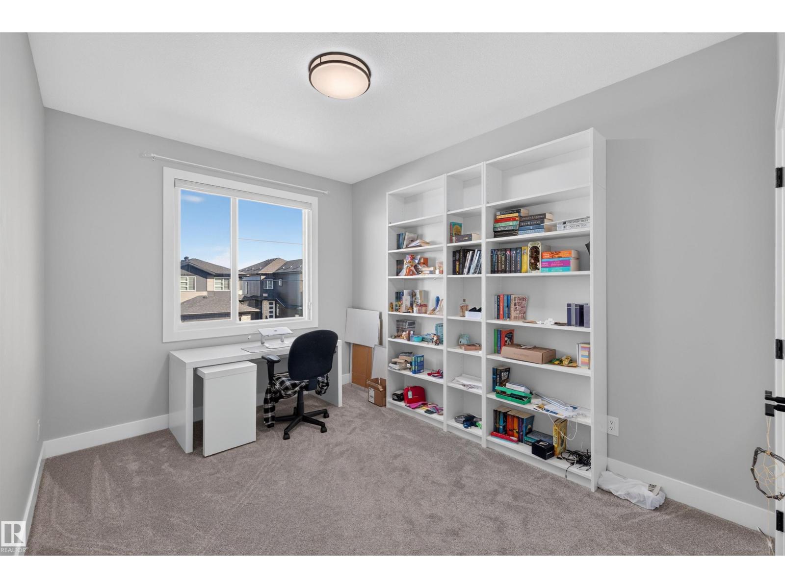 6907 173 Av Nw Property Photo 34