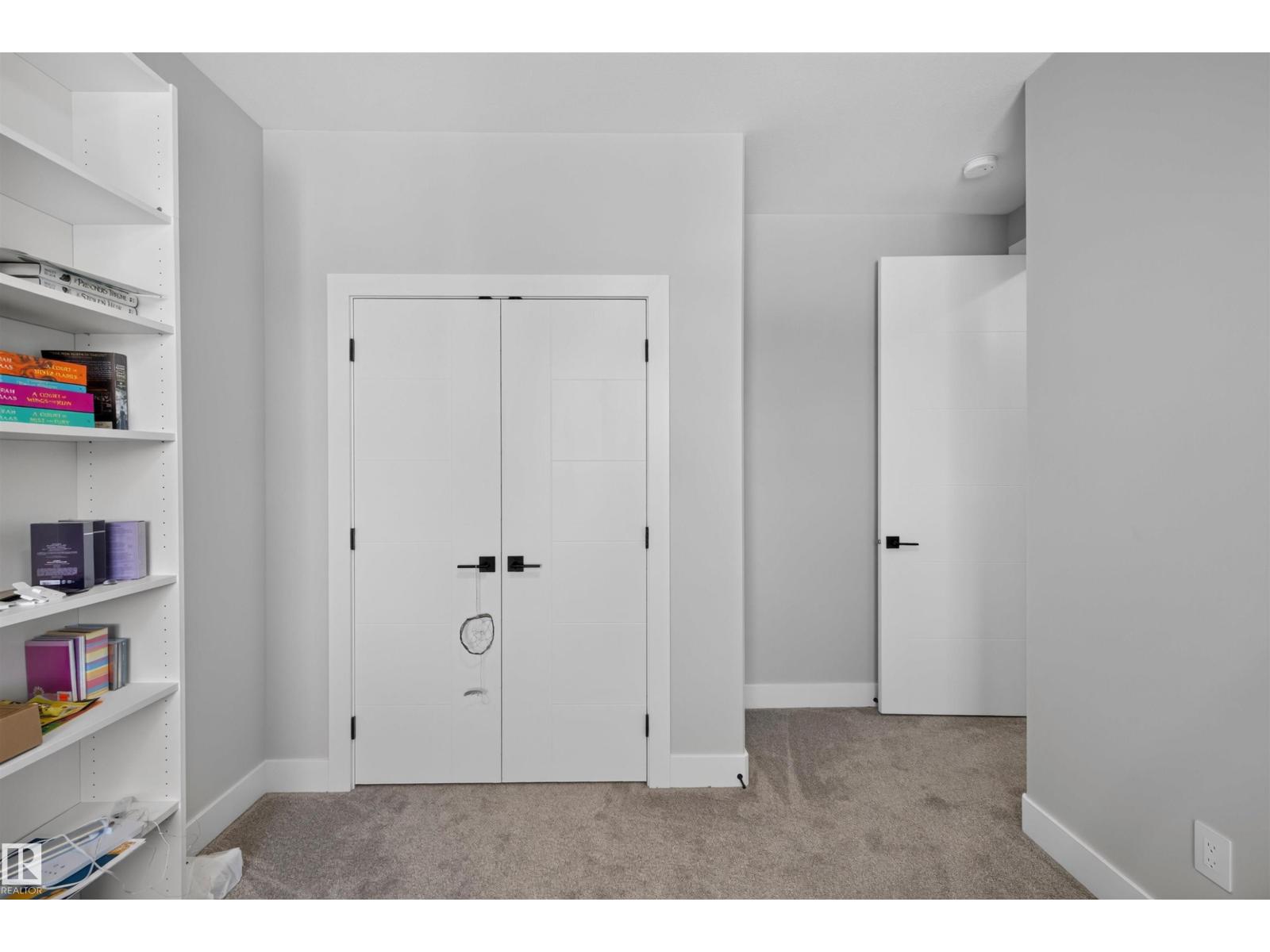 6907 173 Av Nw Property Photo 35