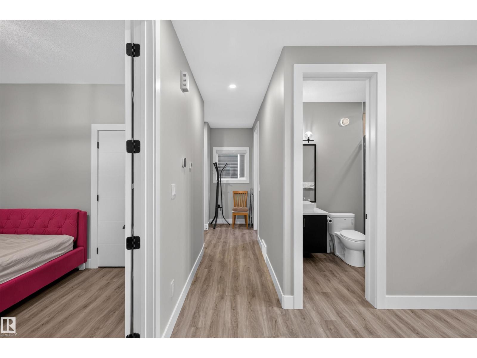 6907 173 Av Nw Property Photo 40