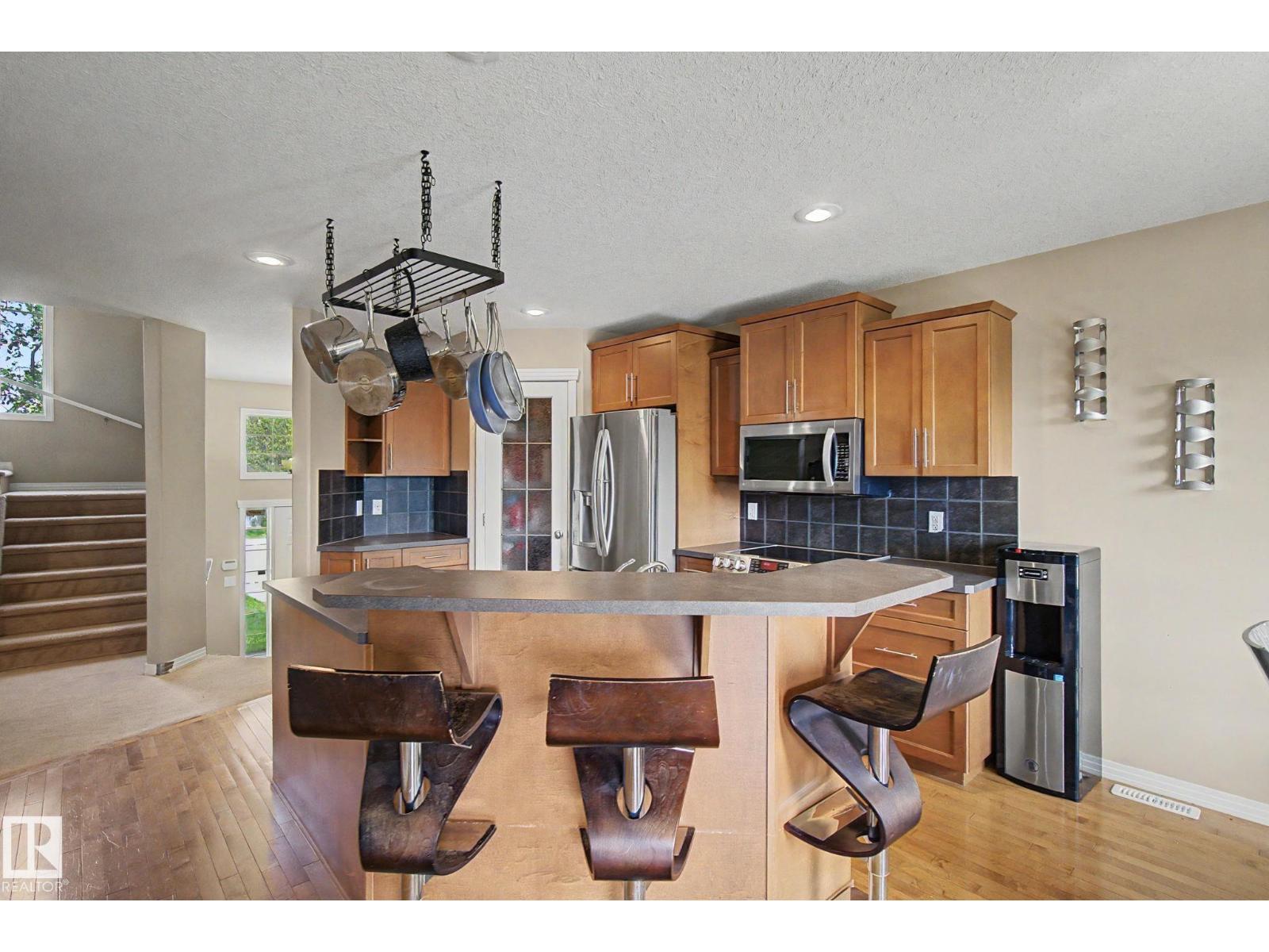 9935 155 ST NW