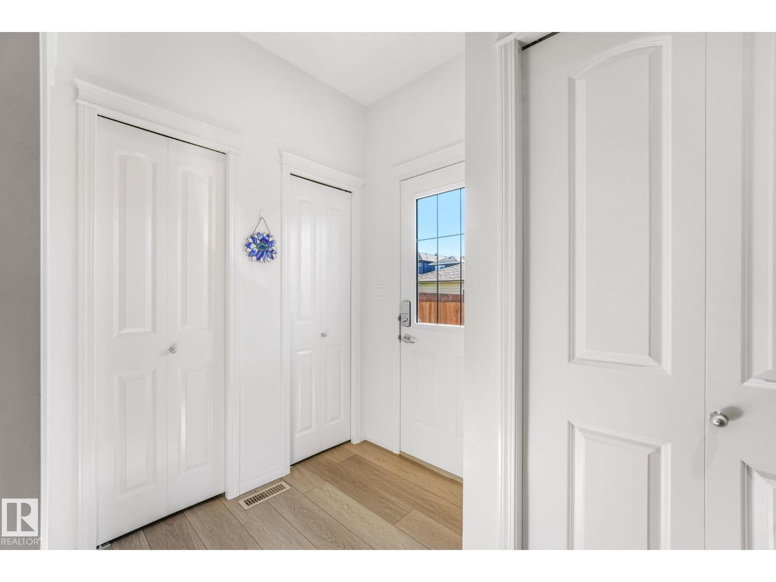 4417 38 St Property Photo 23