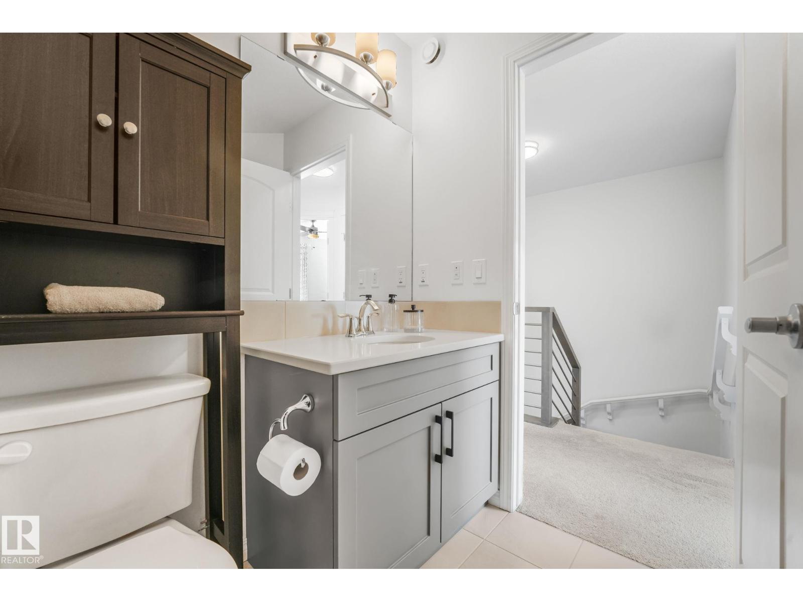 4417 38 St Property Photo 31
