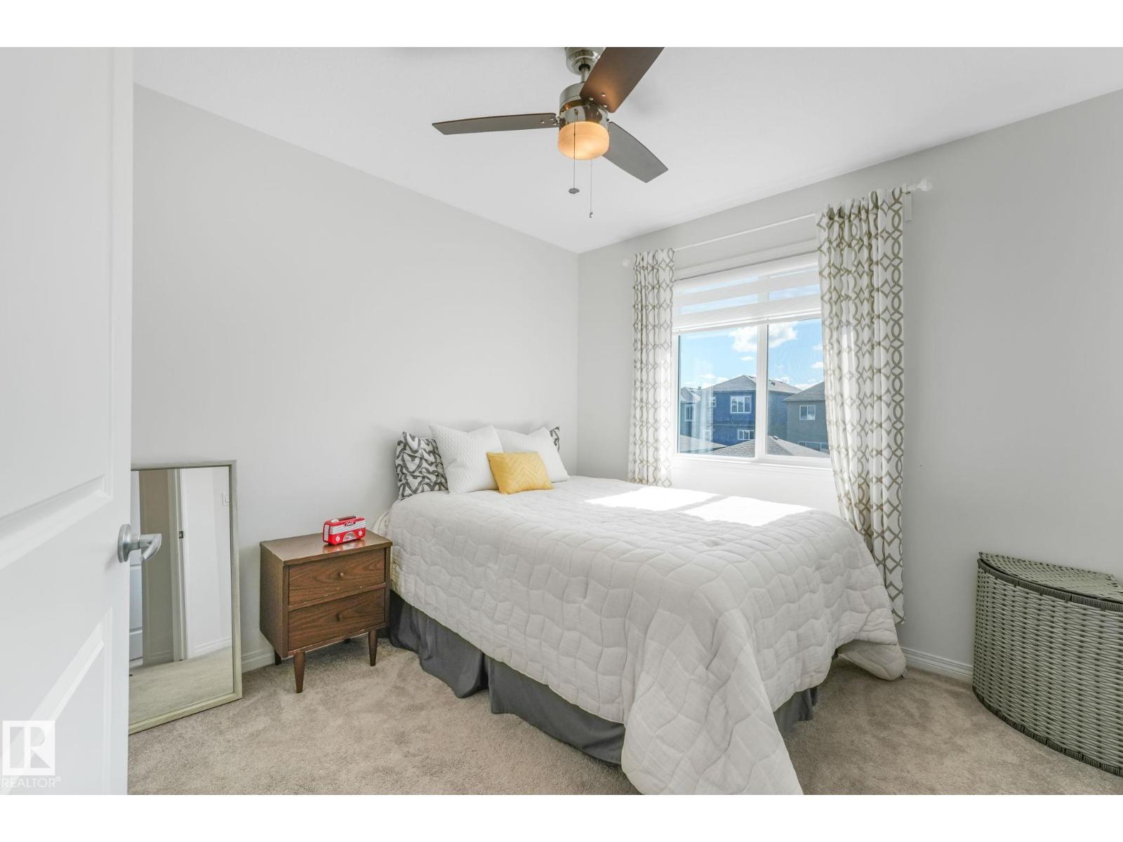 4417 38 St Property Photo 33