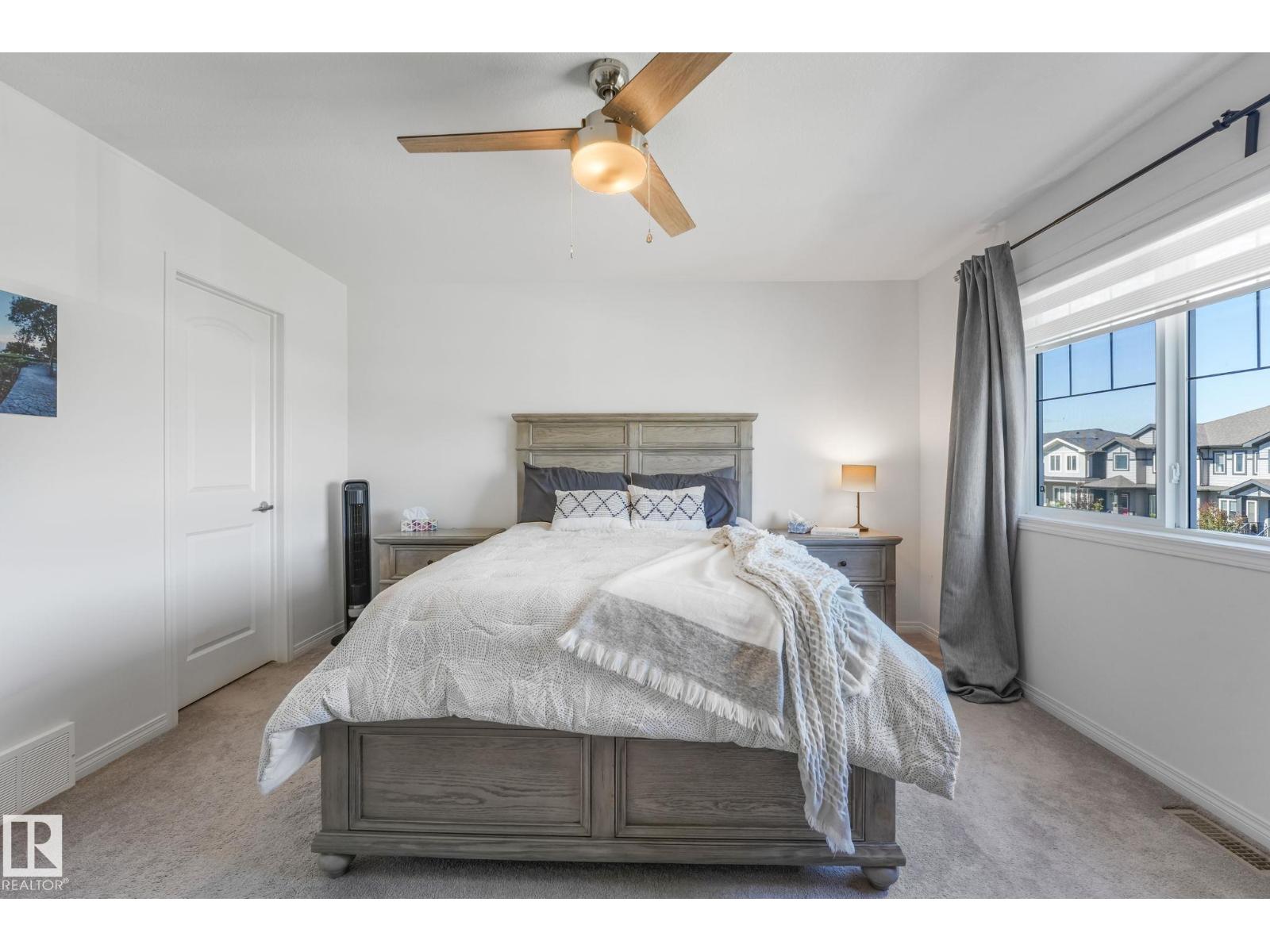 4417 38 St Property Photo 40