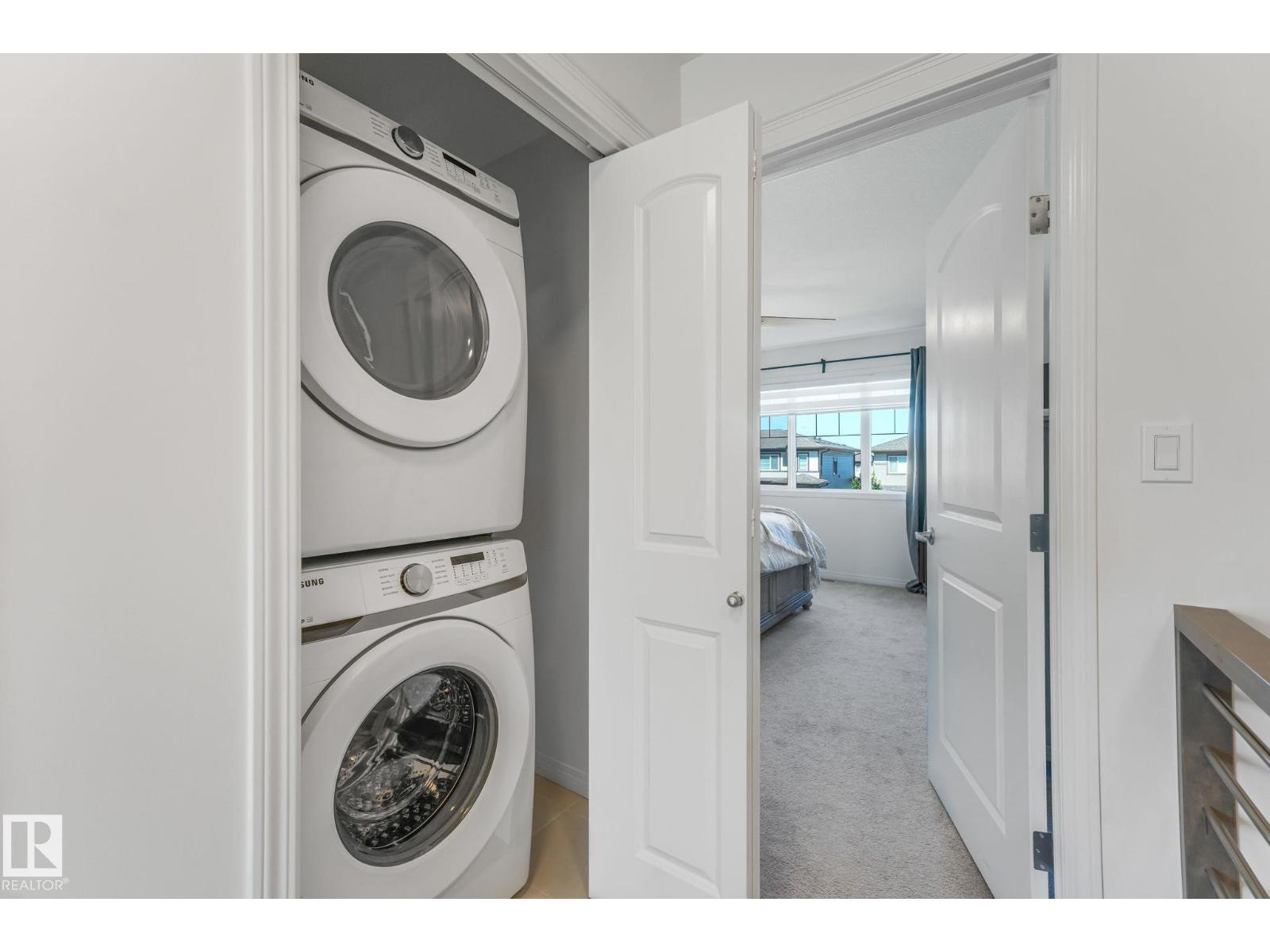 4417 38 St Property Photo 44