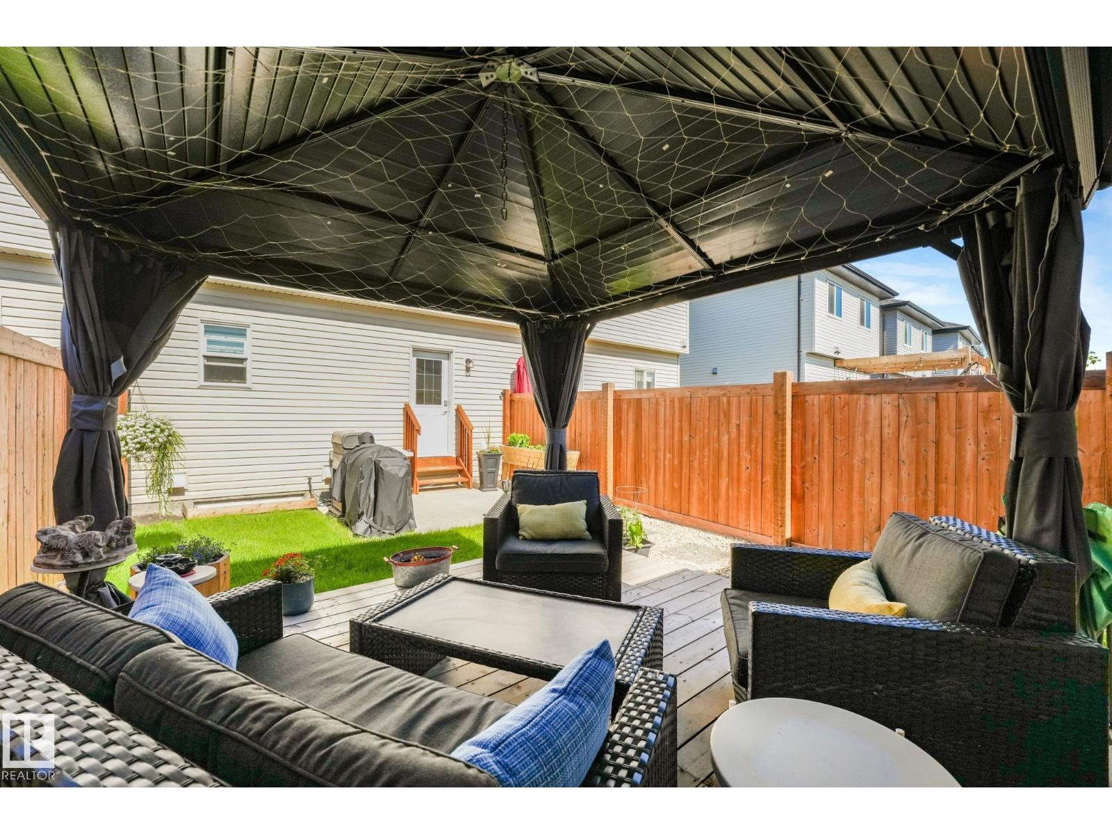 4417 38 St Property Photo 49