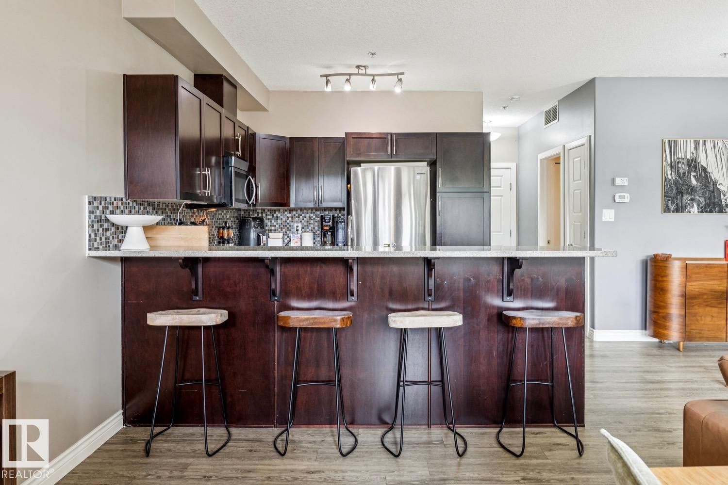 #104 9603 98 Av Nw Property Photo 10