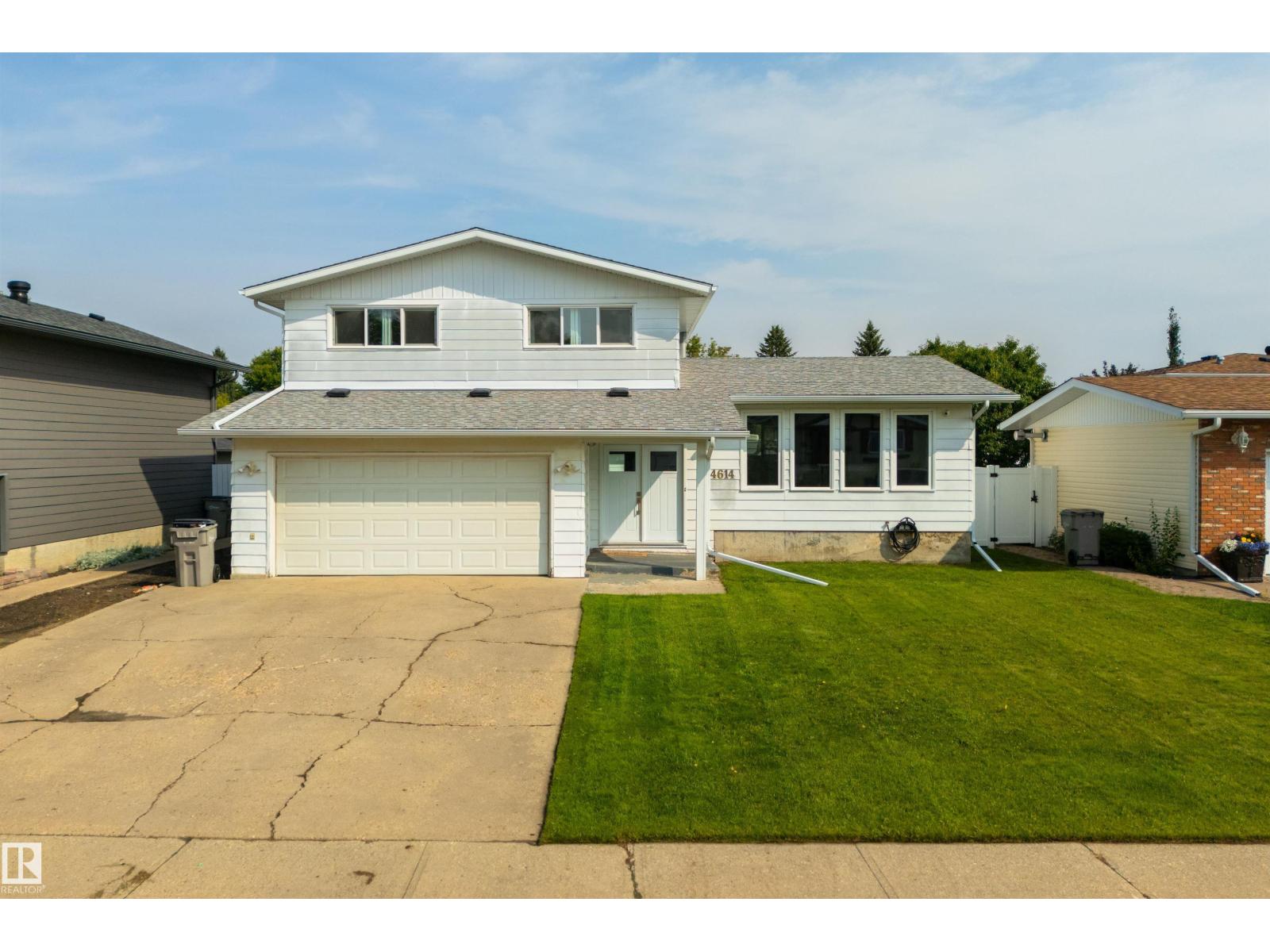 4614 53 Ave Property Photo 41
