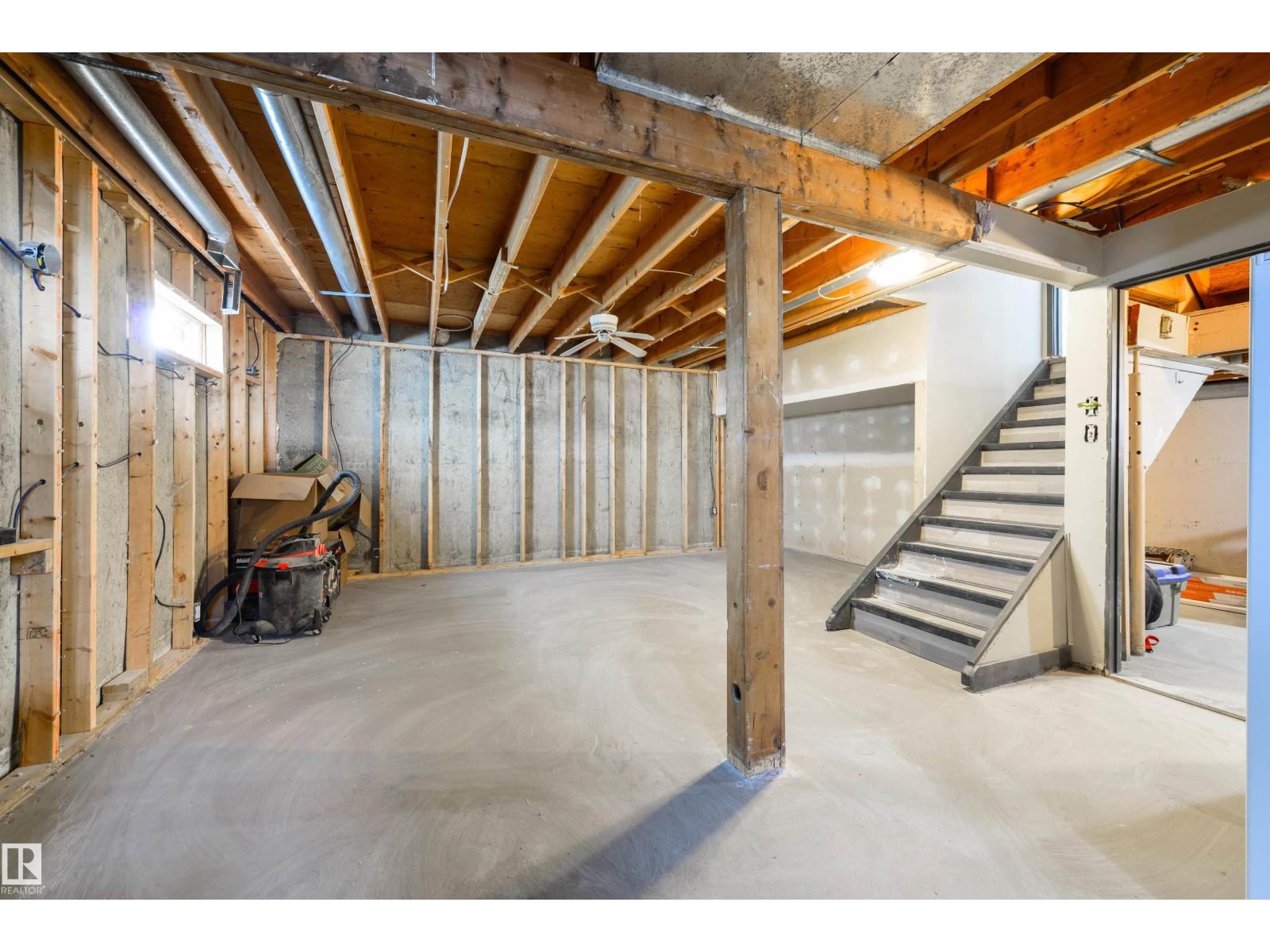 4614 53 Ave Property Photo 47