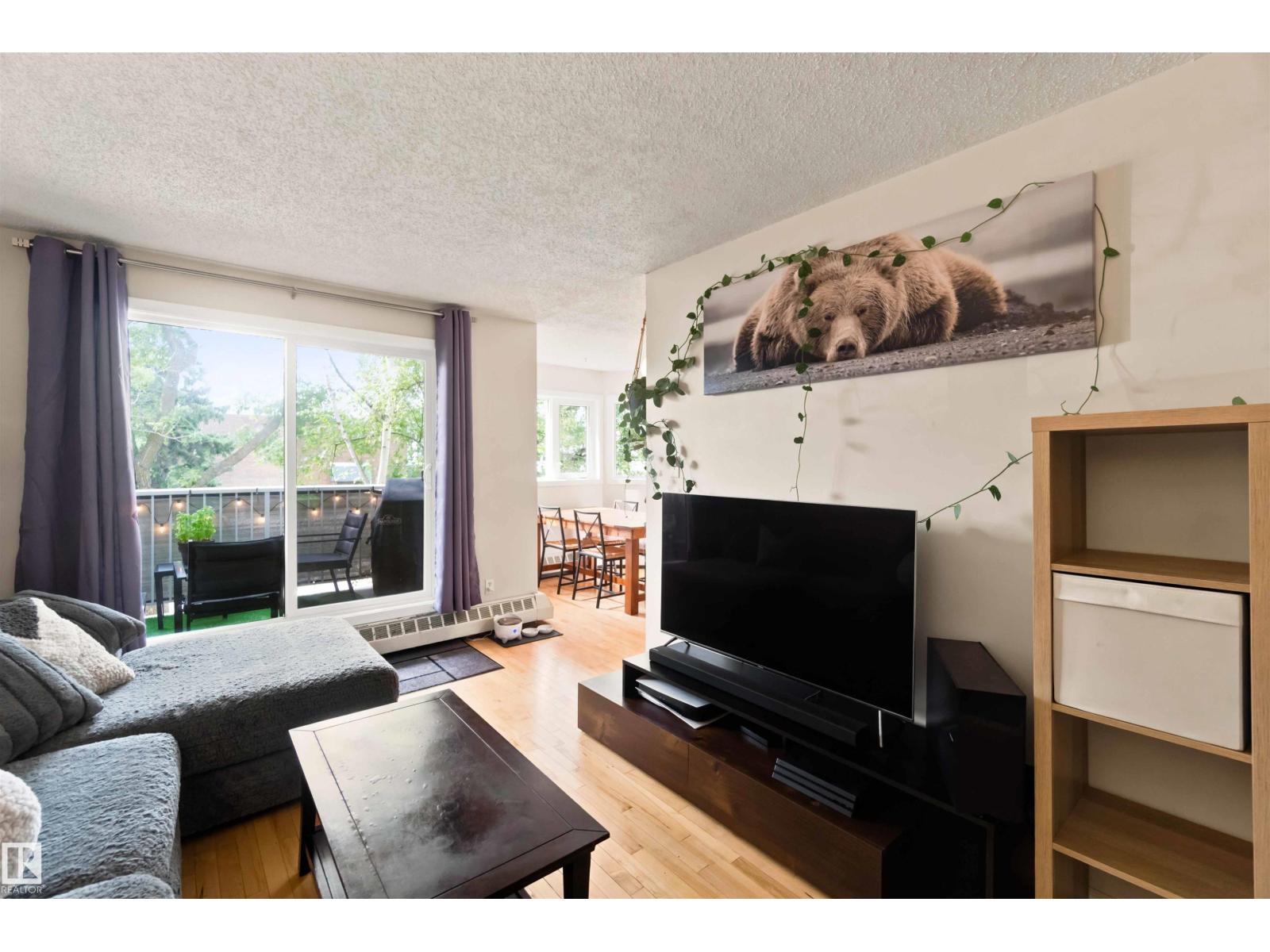 #201 10504 77 Av Nw Property Photo 1