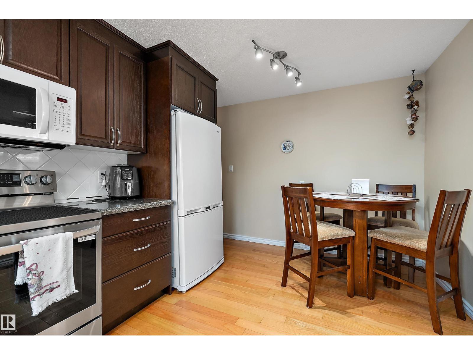 5507 51 St Property Photo 13