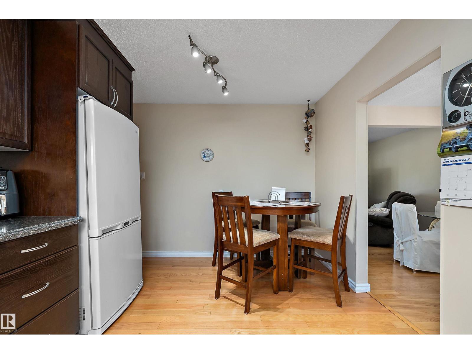 5507 51 St Property Photo 14