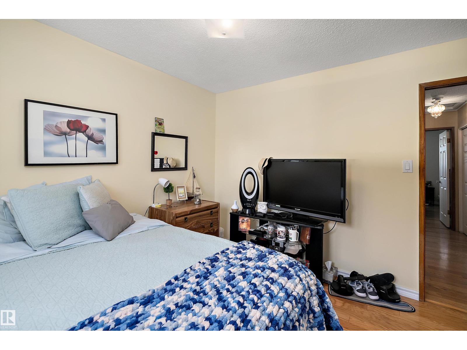 5507 51 St Property Photo 19