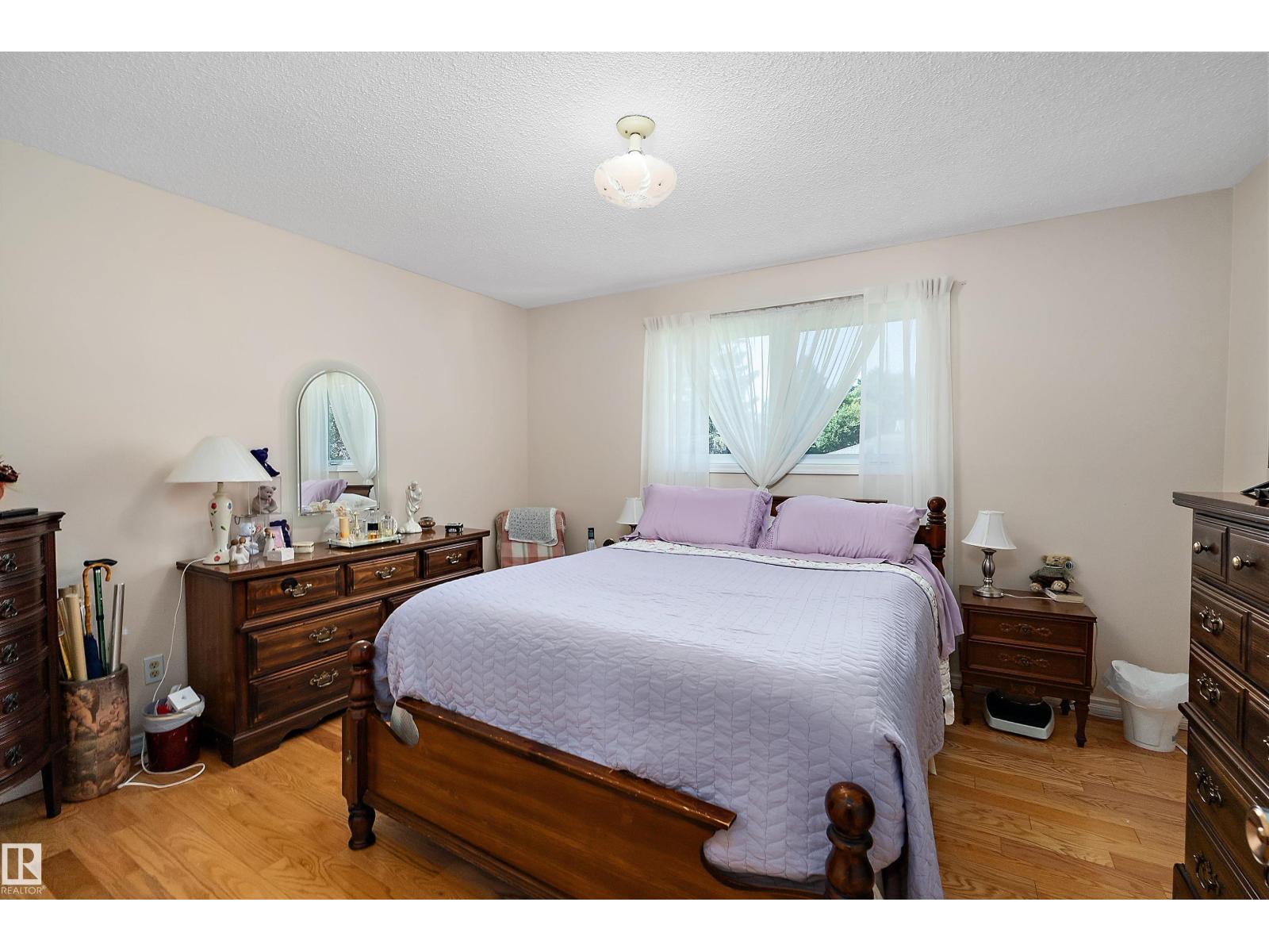 5507 51 St Property Photo 20