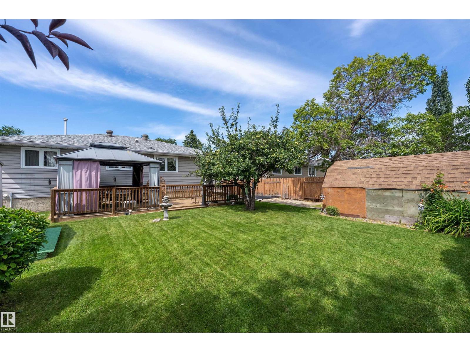 5507 51 St Property Photo 45
