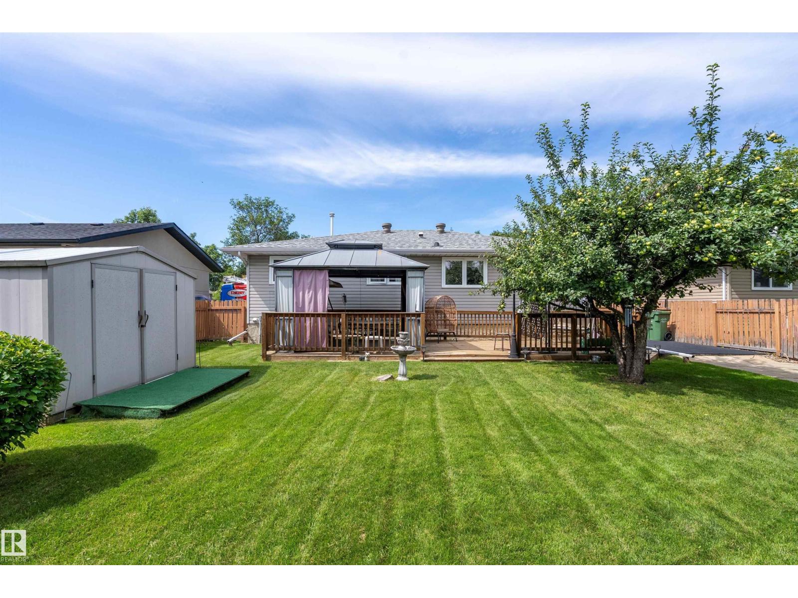 5507 51 St Property Photo 46