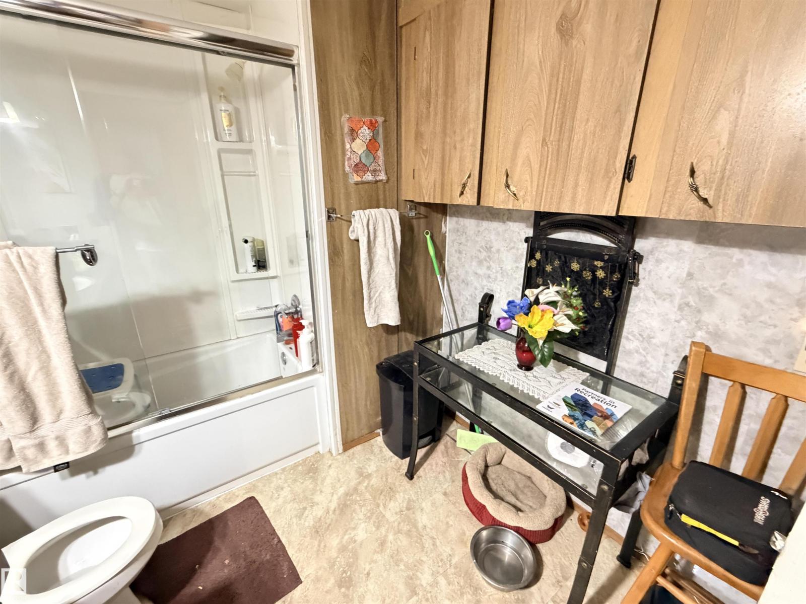 9940 110 St Property Photo 14