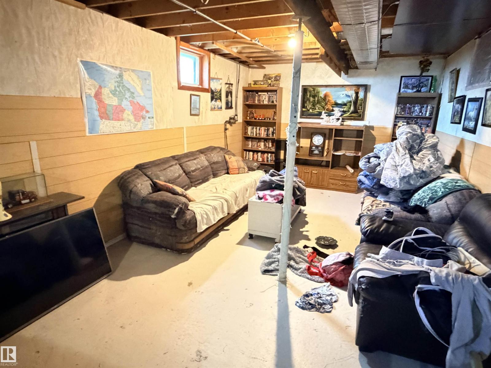 9940 110 St Property Photo 26