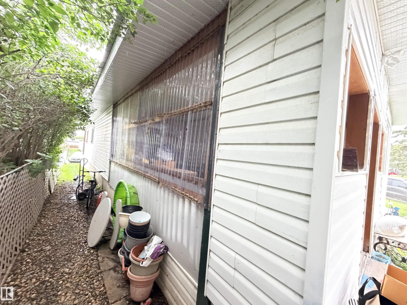 9940 110 St Property Photo 33
