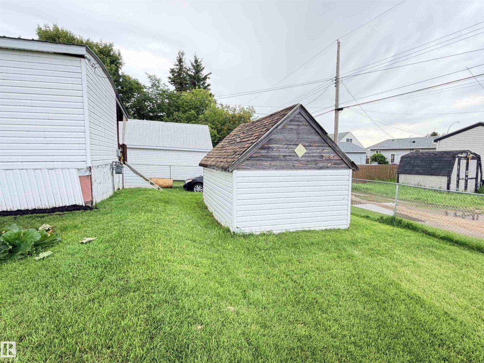 9940 110 St Property Photo 35