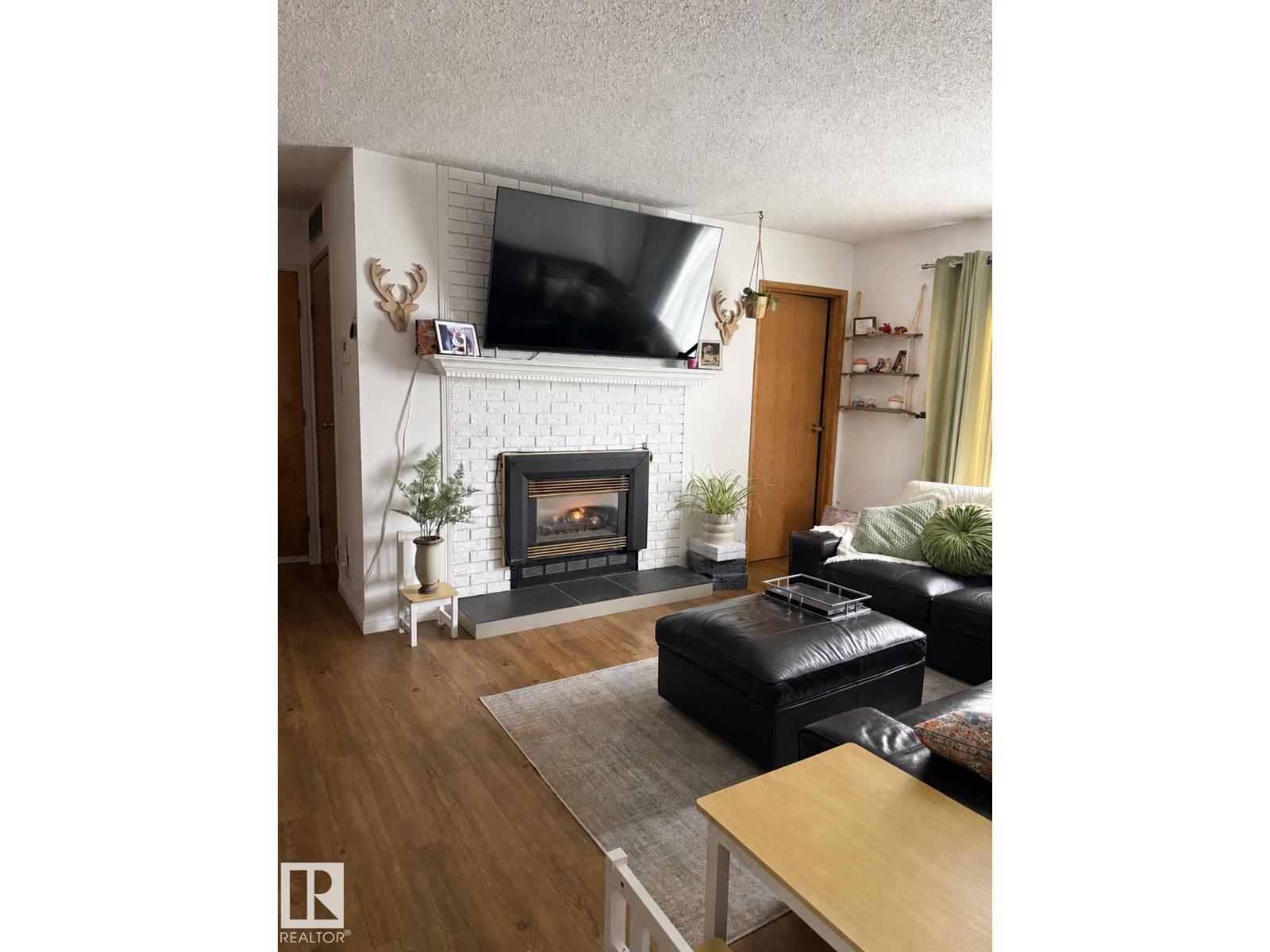 #302 44 Alpine Pl Property Photo 1