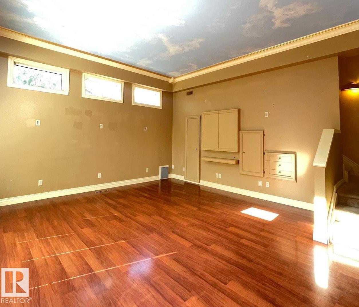 11643 76 Av Nw Property Photo 20