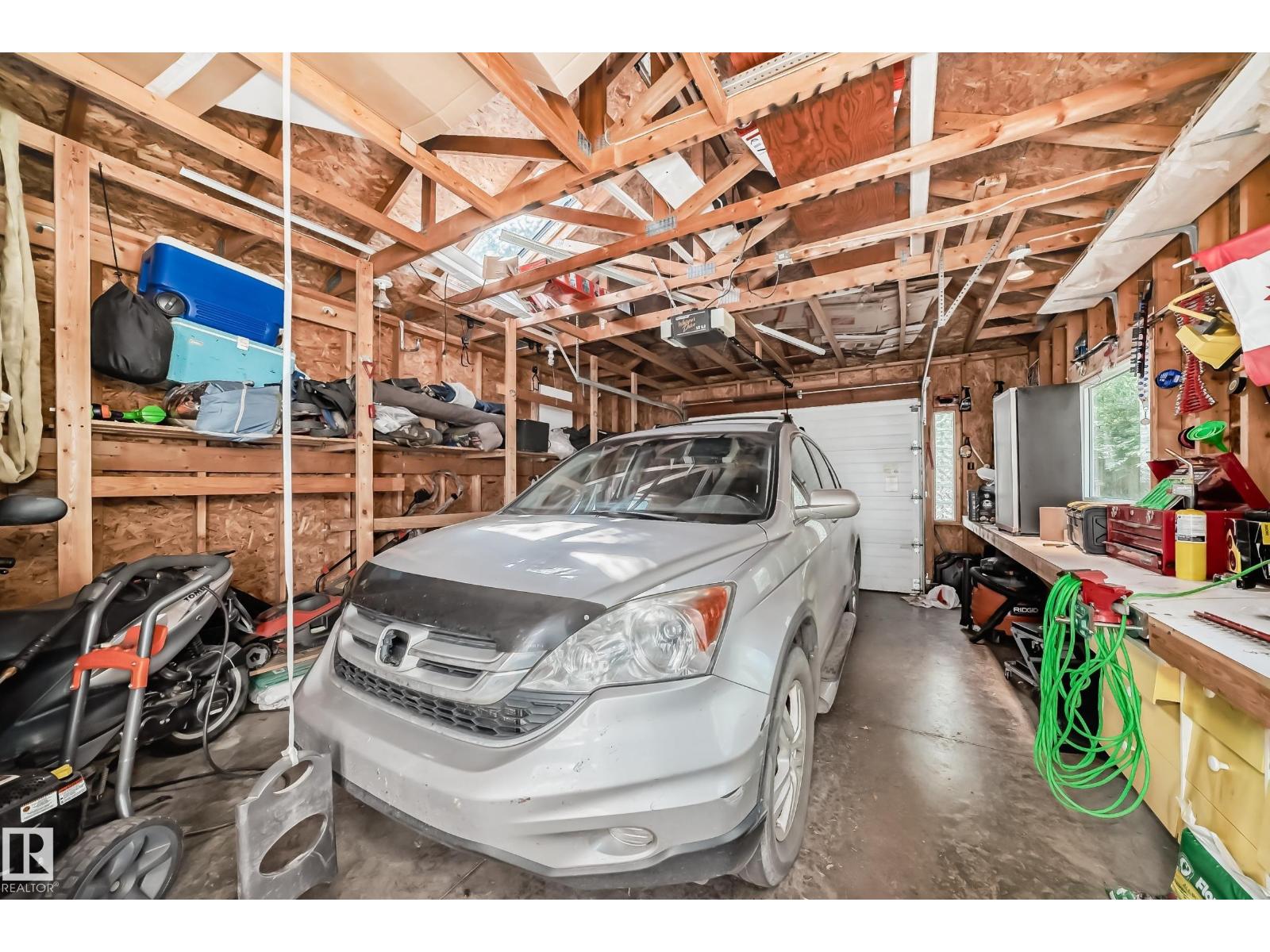 11643 76 Av Nw Property Photo 22